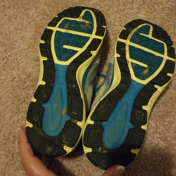 Nike Dual Fusion Run tennis shoes - Picture 5 of 5